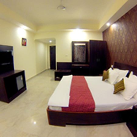 Anurag Hotel Katra  Ngoại thất bức ảnh